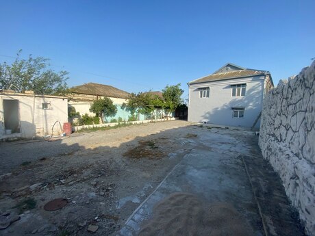 6 otaqlı həyət evi, 220 m², Hövsan: 130 000 ₼ 2