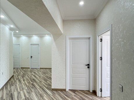 3 otaqlı mənzil, 114 m², Suraxanı: 230 000 ₼ 2