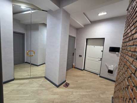 Elan №6457245 - Bakı, 28 May m., 3 otaqlı, 100 m², 6/18 mərtəbə