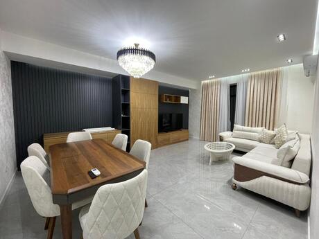 Kirayə 3 otaqlı mənzil, 148 m², Grand Hayat: 2 100 ₼/ay 2