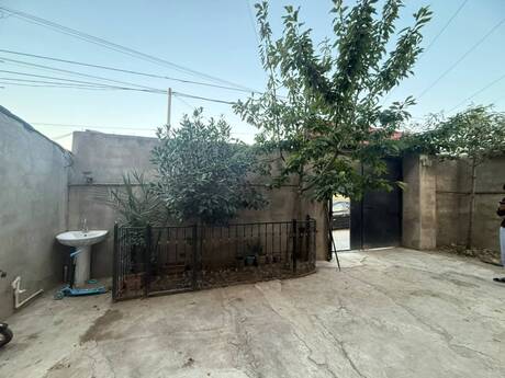 8 otaqlı həyət evi, 260 m², Hökməli: 122 000 ₼ 3