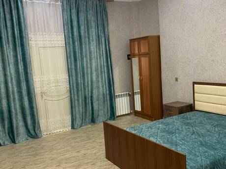 3-room apartment for rent, 110 m², Xəzər: 700 ₼/mo 4