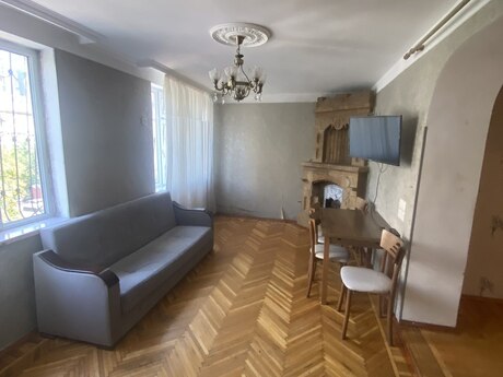 3-room apartment for rent, 80 m², Elmlər Akademiyası: 600 ₼/mo 2