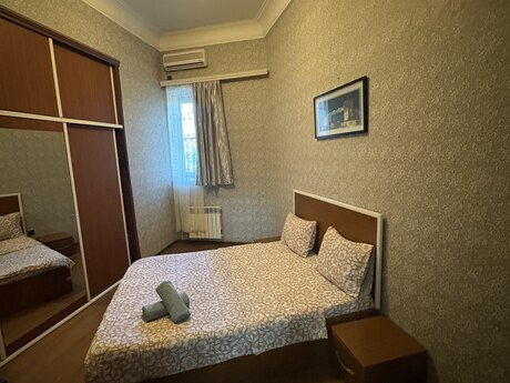 2-room apartment for rent, 60 m², 28 May: 40 ₼/mo 3