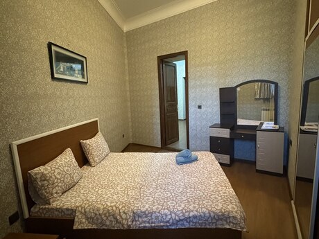 2-room apartment for rent, 60 m², 28 May: 40 ₼/mo 4