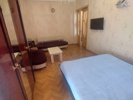 Kirayə 1 otaqlı mənzil, 60 m², İnşaatçılar: 600 ₼/ay 2