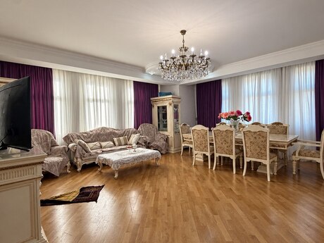 Elan №6457422 - Bakı, Gənclik m., 4 otaqlı, 160 m², 10/12 mərtəbə