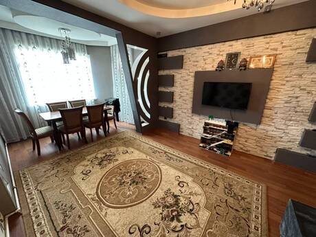 Elan №6457473 - Bakı, Yeni Yasamal q., 2 otaqlı, 72 m², 8/12 mərtəbə