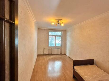 3-room apartment for rent, 90 m², Neftçilər: 600 ₼/mo 3