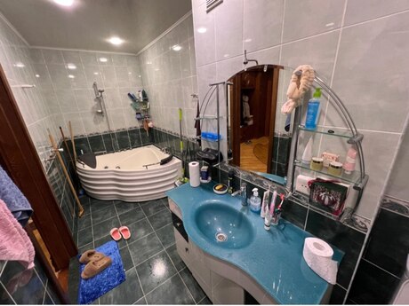 4-room apartment for rent, 185 m², Elmlər Akademiyası: 1 600 ₼/mo 4