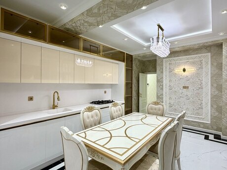 3 otaqlı mənzil, 115 m², 20 Yanvar: 310 000 ₼ 3