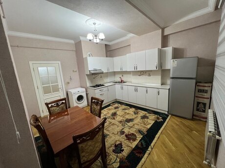 Elan №6457561 - Bakı, Nəsimi m., 2 otaqlı, 100 m², 2/18 mərtəbə