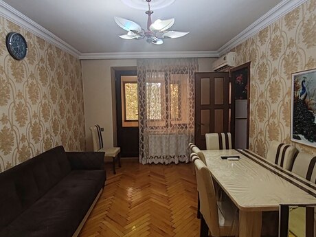 Elan №6457564 - Bakı, İnşaatçılar m., 2 otaqlı, 55 m², 4/5 mərtəbə