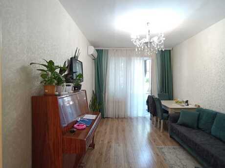 2 otaqlı mənzil, 60 m², 28 May: 210 000 ₼ 2