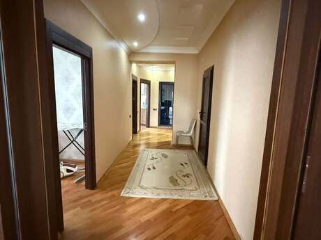 Kirayə 3 otaqlı mənzil, 130 m², Nizami: 1 199 ₼/ay 4
