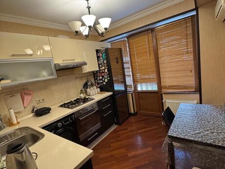 2 rooms · 75 m² · floor 3/10, 28 May