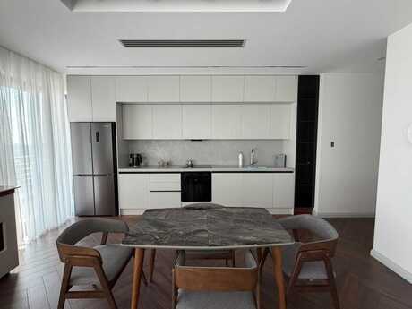 Kirayə 4 otaqlı mənzil, 170 m², Ağ şəhər: 3 000 ₼/ay 2