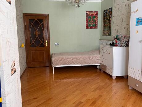 4-комнатная квартира, 102 м², Həzi Aslanov: 270 000 ₼ 3