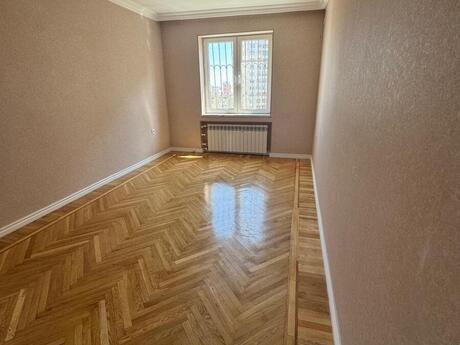 3-room apartment, 85 m², 9-cu mikrorayon: 245 000 ₼ 5