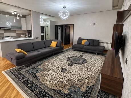 Kirayə 2 otaqlı mənzil, 88 m², Nərimanov: 900 ₼/ay 2