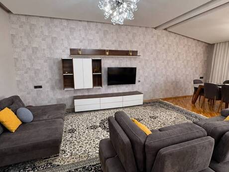 Kirayə 2 otaqlı mənzil, 88 m², Nərimanov: 900 ₼/ay 4