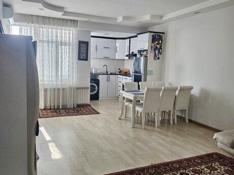 Elan №6457710 - Bakı, Yeni Yasamal q., 2 otaqlı, 68 m², 15/15 mərtəbə
