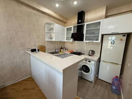 2 otaqlı mənzil, 71 m², Qara Qarayev: 215 000 ₼ 5
