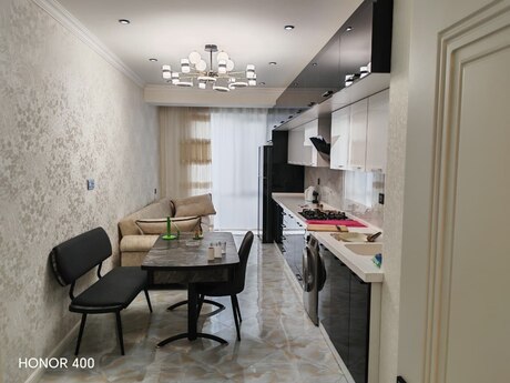 Elan №6457709 - Bakı, Həzi Aslanov q., 2 otaqlı, 100 m², 1/19 mərtəbə