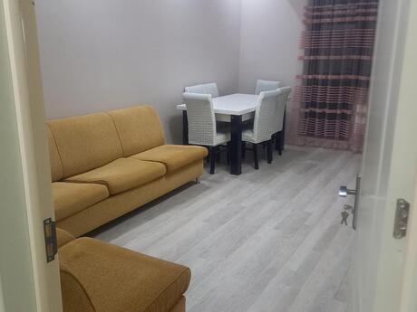 Объявление №6457738 - Баку, пос. Бакиханова, 2-комн., 52 м², 1/7 этаж