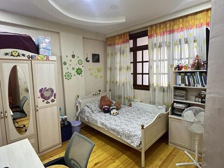 3 otaqlı mənzil, 90 m², İnşaatçılar: 208 000 ₼ 2