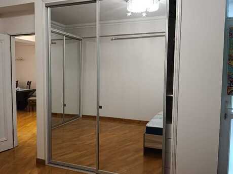 Kirayə 3 otaqlı mənzil, 176 m², İçəri Şəhər: 1 900 ₼/ay 3