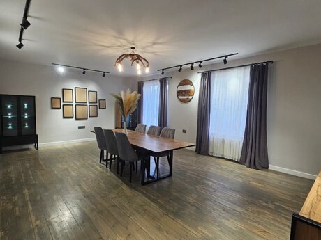 Elan №6457771 - Bakı, Ağ şəhər q., 9 otaqlı, 400 m²