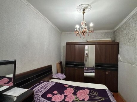 Elan №6457812 - Bakı, Elmlər Akademiyası m., 3 otaqlı, 75 m², 1/2 mərtəbə