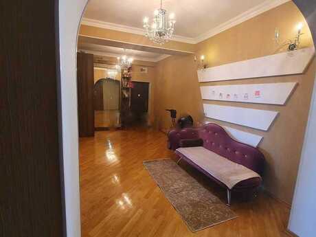 3 otaq · 145 m² · 10/11 mərtəbə, Bakıxanov
