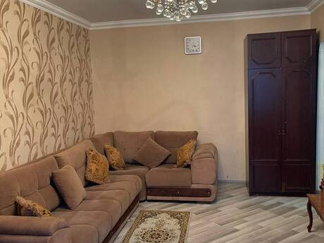 Elan №6457845 - Bakı, İnşaatçılar m., 1 otaqlı, 30 m², 2/5 mərtəbə