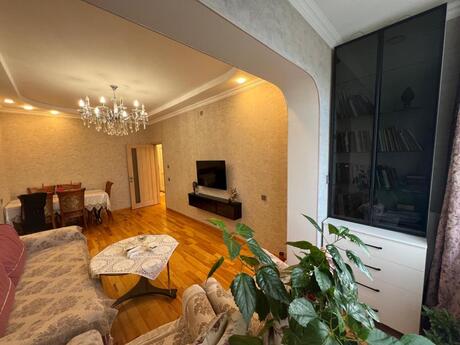 Объявление №6457858 - Баку, м. Ази Асланов, 3-комн., 85 м², 4/9 этаж
