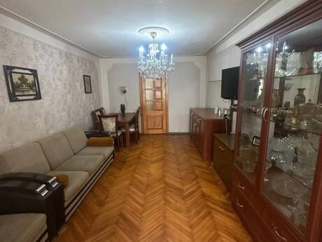 Elan №6457883 - Bakı, Nərimanov r., 2 otaqlı, 60 m², 1/5 mərtəbə