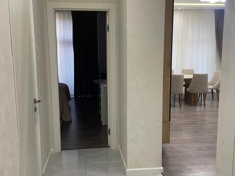Kirayə 2 otaqlı mənzil, 80 m², 28 May: 1 200 ₼/ay 5