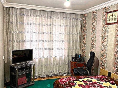 Əhmədlidə 2 otaqlı köhnə tikili mənzil satılır, 55 m², 150 000 AZN, şəkil 3 / 8