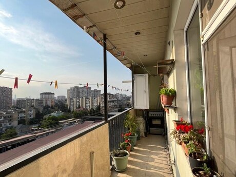 4 otaqlı mənzil, 120 m², Əhmədli: 240 000 ₼ 5