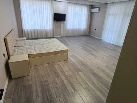 Kirayə 3 otaqlı mənzil, 150 m², 28 May: 1 500 ₼/ay 3