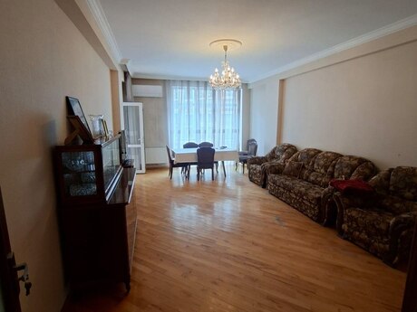 Elan №6457934 - Bakı, Nəriman Nərimanov m., 3 otaqlı, 125 m², 9/20 mərtəbə