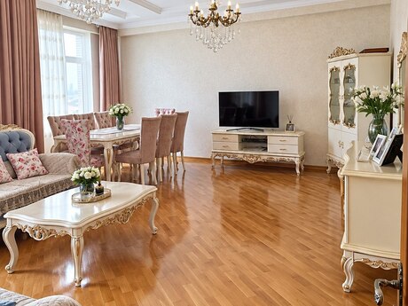 3-комнатная квартира, 116 м², 8 Noyabr: 365 000 ₼ 5
