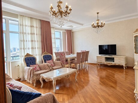 3-комнатная квартира, 116 м², 8 Noyabr: 365 000 ₼ 4