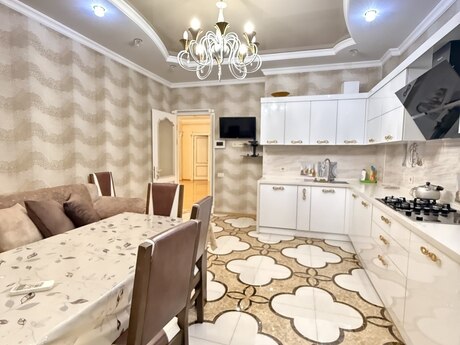 Kirayə 3 otaqlı mənzil, 145 m², Nərimanov: 1 200 ₼/ay 5