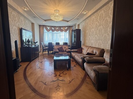 4-room apartment, 128 m², 20 Yanvar: 330 000 ₼ 2