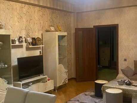 3 otaqlı mənzil, 93 m², 20 Yanvar: 260 000 ₼ 5