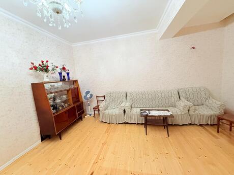 Kirayə 3 otaqlı mənzil, 110 m², Elmlər Akademiyası: 225 ₼/ay 2