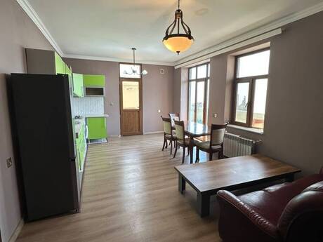 3-room apartment for rent, 100 m², Həzi Aslanov: 500 ₼/mo 3