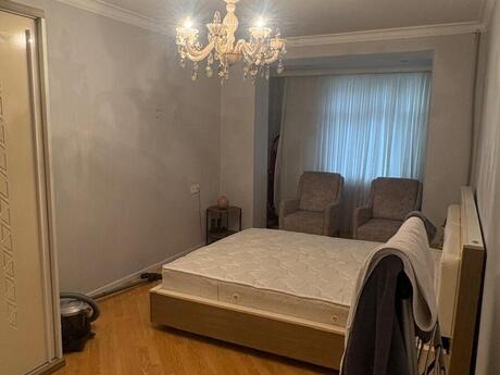 3 otaqlı mənzil, 80 m², Bakıxanov: 215 000 ₼ 5